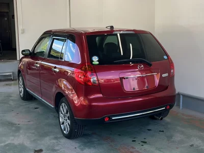 MAZDA VERISA