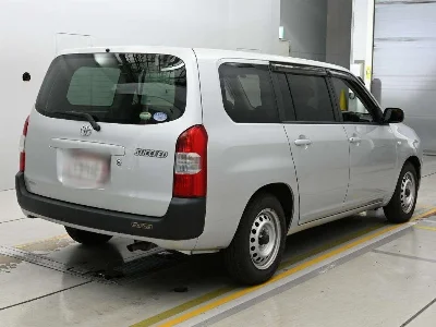TOYOTA SUCCEED