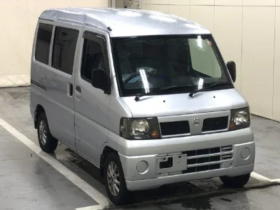 NISSAN CLIPPER