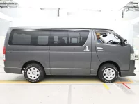 Цена авто Toyota HiAce Van с аукционов Японии, номер кузова KDH206V, пробег 176 000, оценка 2
