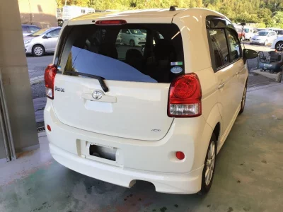 TOYOTA PORTE