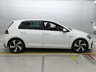 VOLKSWAGEN GOLF  GTI