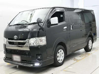 TOYOTA HIACE VAN
