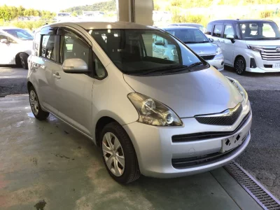 TOYOTA RACTIS