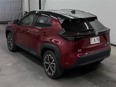 TOYOTA YARIS CROSS 2