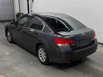 SUBARU LEGACY B4