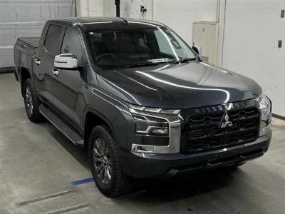 MITSUBISHI TRITON