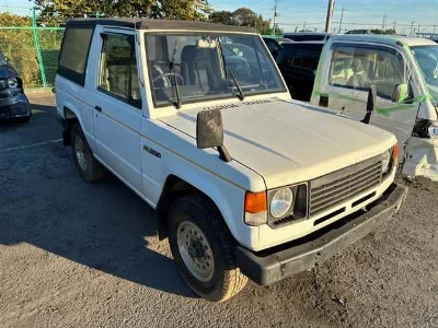 MITSUBISHI PAJERO