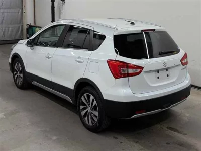 SUZUKI SX4 S-CROSS