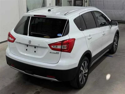 SUZUKI SX4 S-CROSS