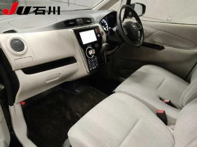 NISSAN DAYZ 4