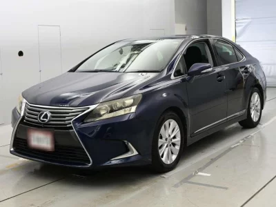 LEXUS HS