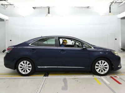 LEXUS HS