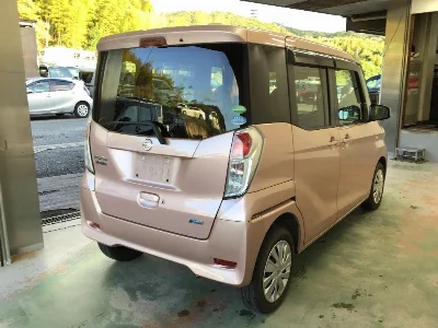NISSAN DAYZ ROOX