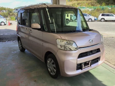 DAIHATSU TANTO 3