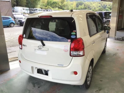 TOYOTA PORTE