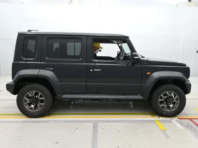 SUZUKI JIMNY NOMADE