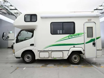 TOYOTA CAMROAD