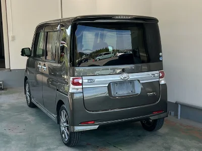 DAIHATSU TANTO 2