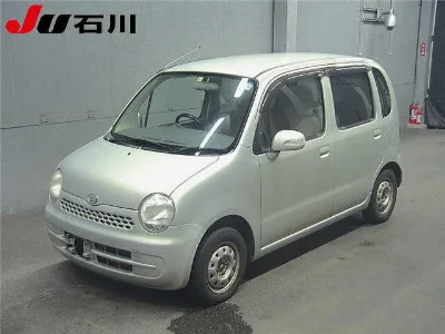 Daihatsu Move Latte