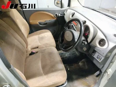 Daihatsu Move Latte