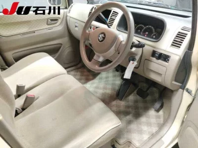 SUZUKI MRWAGON