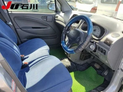 DAIHATSU MAX