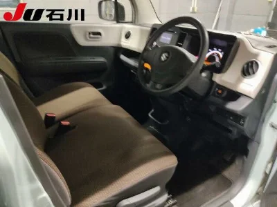 SUZUKI MRWAGON