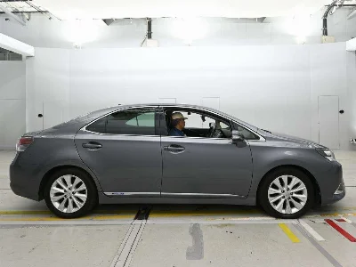 LEXUS HS