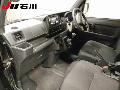 TOYOTA PIXIS VAN