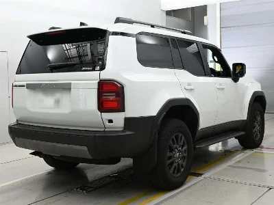 TOYOTA LAND CRUISER 250