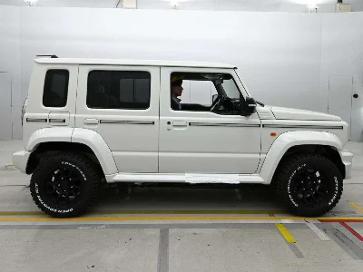 SUZUKI JIMNY NOMADE
