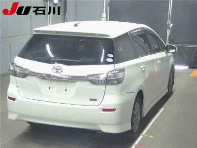 TOYOTA WISH