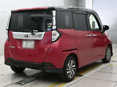 TOYOTA TANK