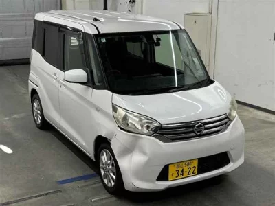 NISSAN DAYZ ROOX