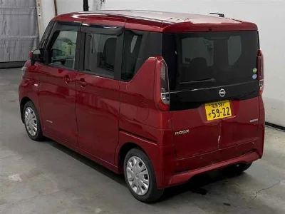 NISSAN ROOX