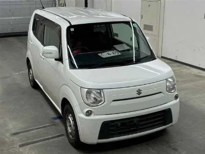 SUZUKI MRWAGON