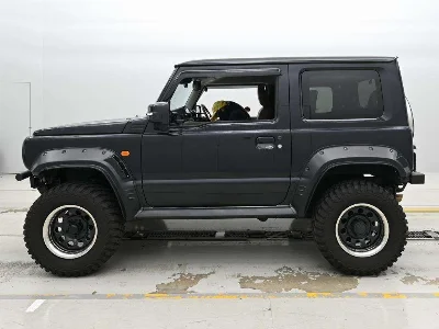 SUZUKI JIMNY SIERRA