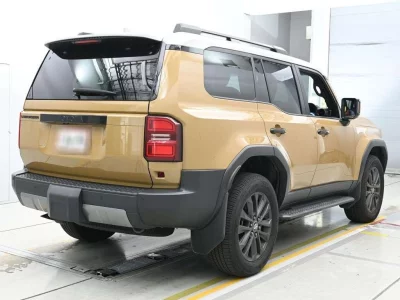 TOYOTA LAND CRUISER 250