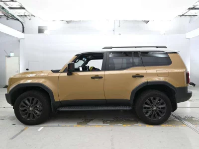 TOYOTA LAND CRUISER 250
