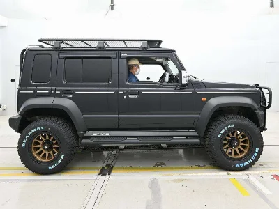 SUZUKI JIMNY NOMADE