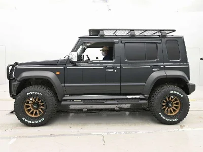 SUZUKI JIMNY NOMADE
