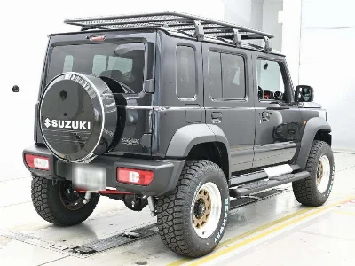 SUZUKI JIMNY NOMADE
