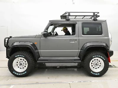SUZUKI JIMNY SIERRA