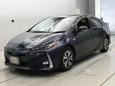 TOYOTA PRIUS PHV