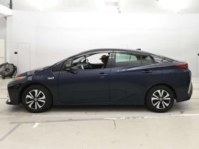 TOYOTA PRIUS PHV