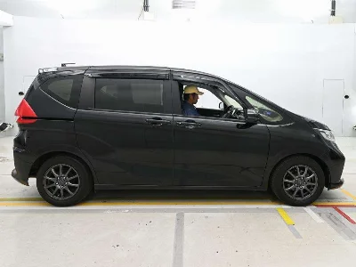 HONDA FREED+