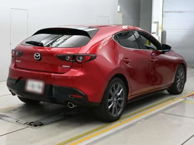 MAZDA MAZDA3 FASTBACK