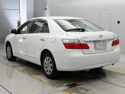 TOYOTA PREMIO