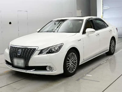 TOYOTA CROWN MAJESTA